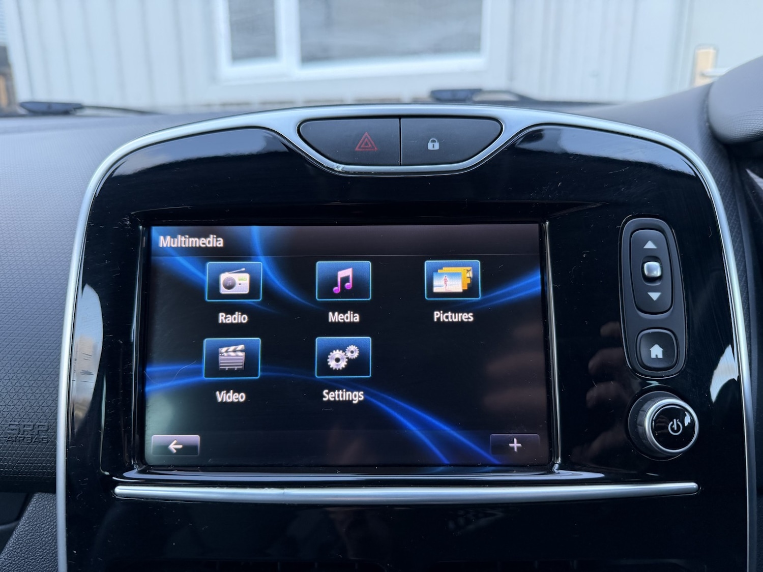 Used Renault Clio 2016 for sale - 77282717: Photo 46