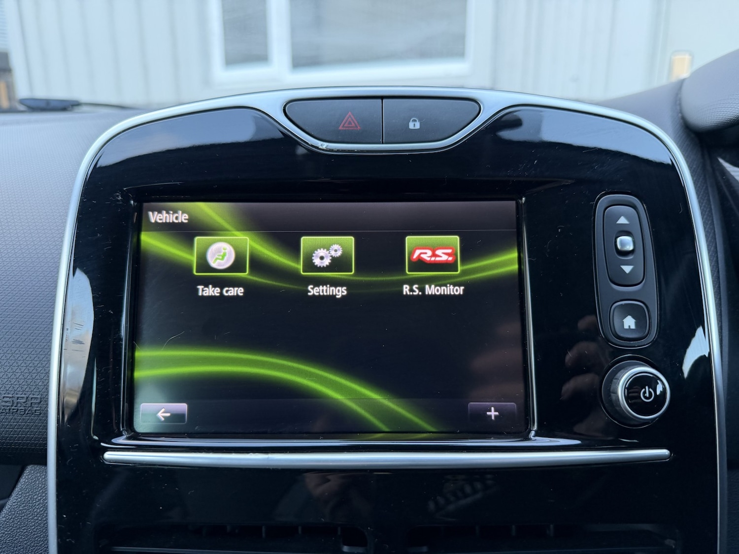 Used Renault Clio 2016 for sale - 77282717: Photo 48