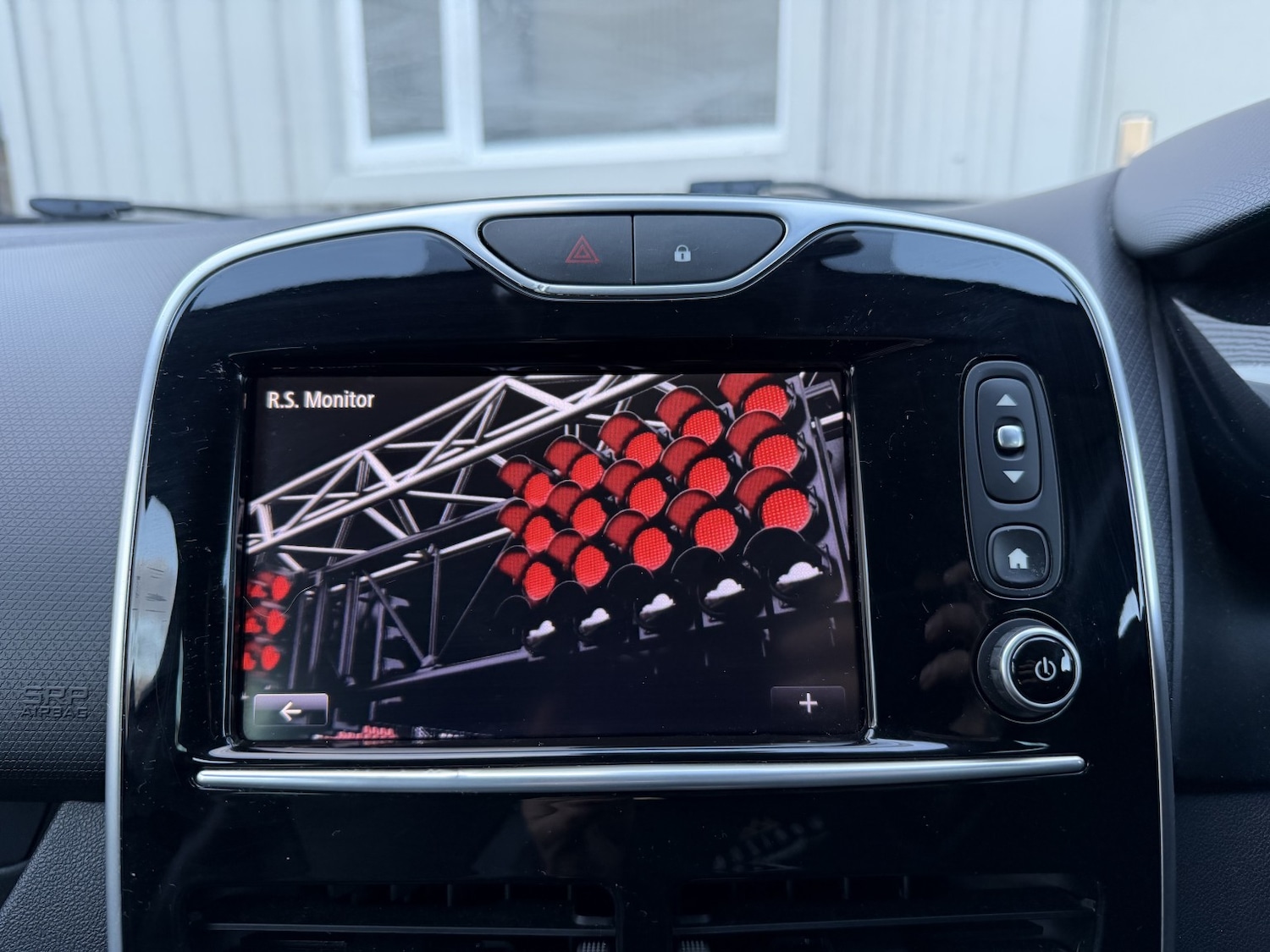 Used Renault Clio 2016 for sale - 77282717: Photo 51