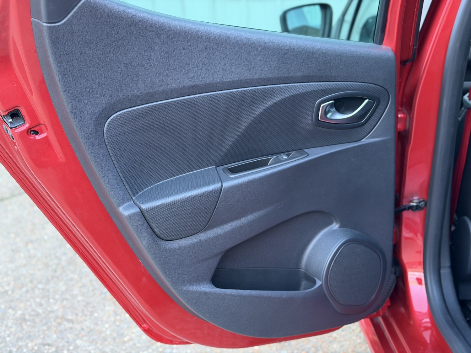 Used Renault Clio 2016 for sale - 77282717: Photo 63