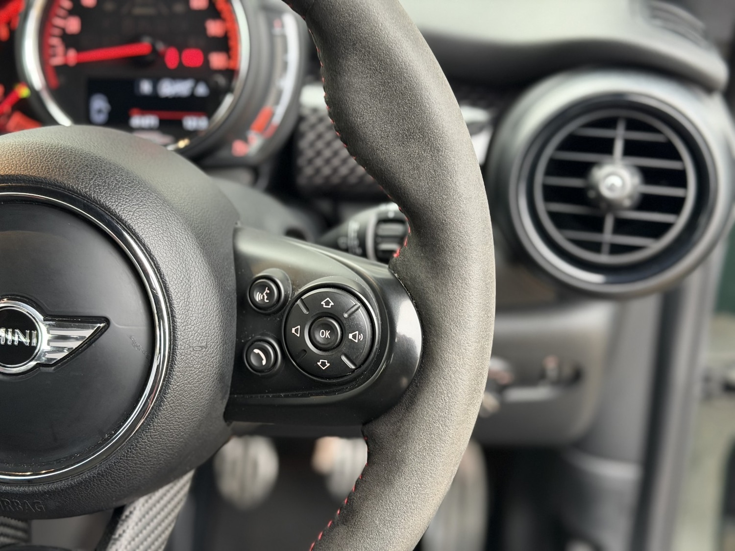 Used MINI Hatch 2018 for sale - 78098128: Photo 40