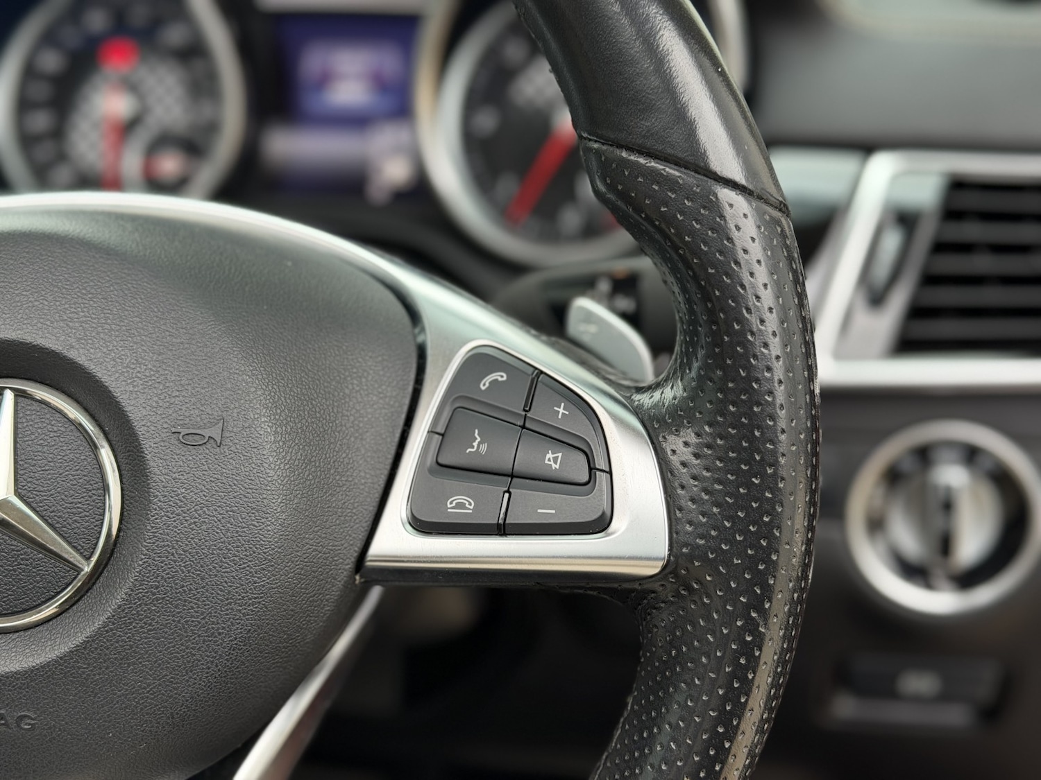 Used Mercedes-Benz GLE 2015 for sale - 77953956: Photo 33