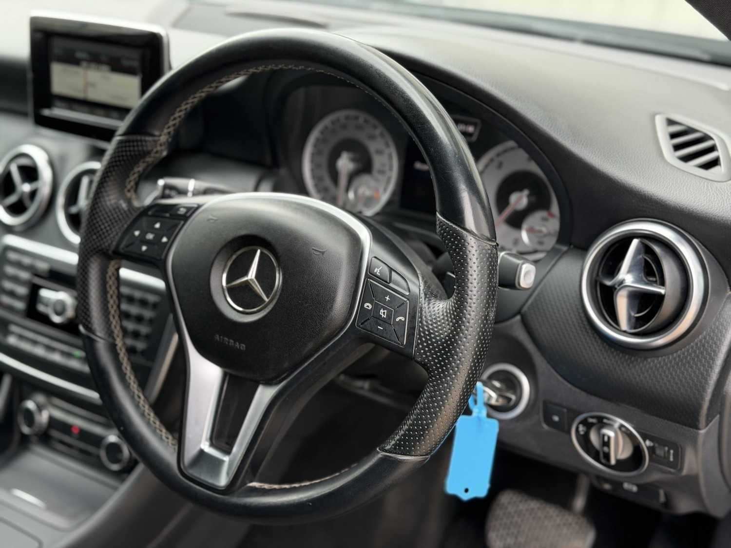 Used Mercedes-Benz A-Class 2013 for sale - 78139410: Photo 3