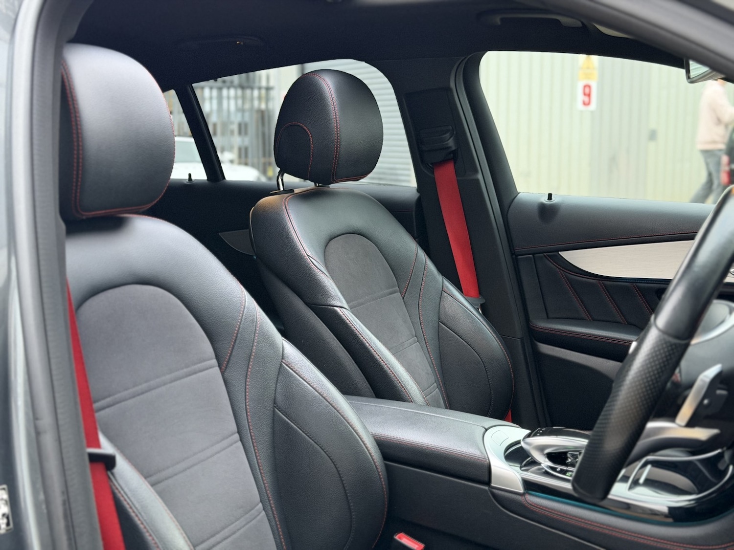 Used Mercedes-Benz GLC 2018 for sale - 77233757: Photo 35