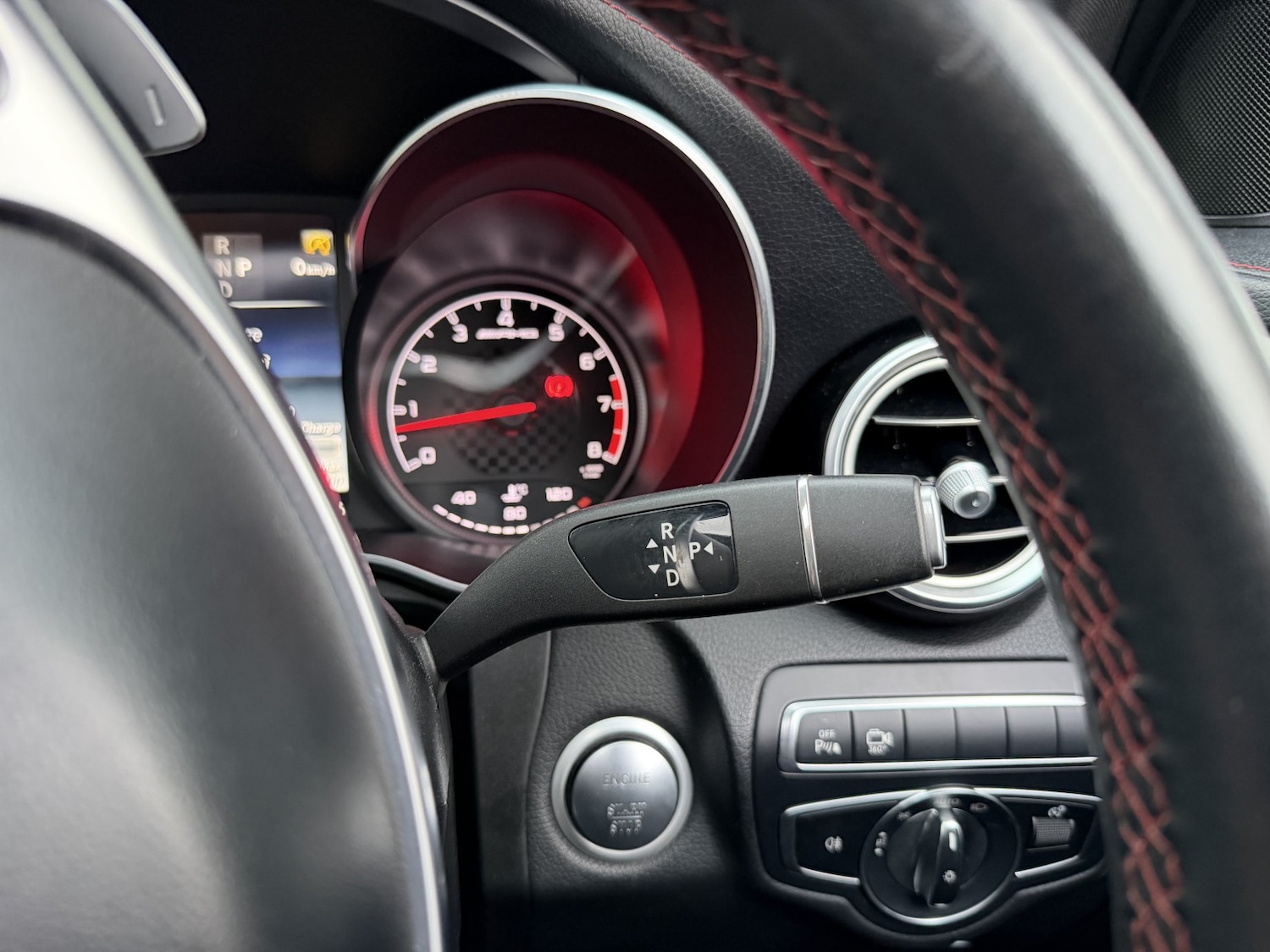 Used Mercedes-Benz GLC 2018 for sale - 77233757: Photo 45