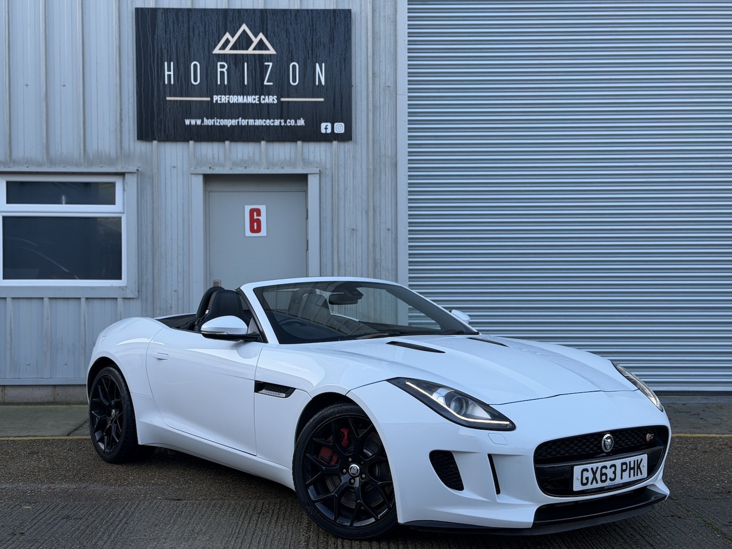 Used Jaguar F-Type 2013 for sale - 76945418: Photo 1
