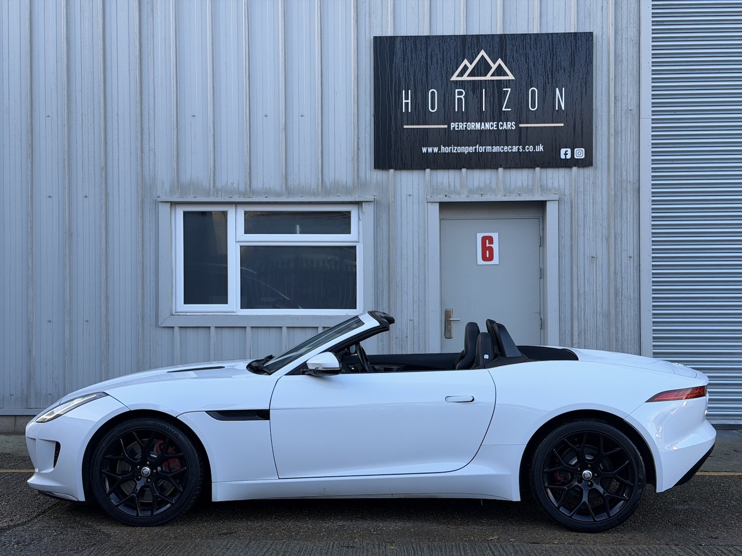 Used Jaguar F-Type 2013 for sale - 76945418: Photo 11