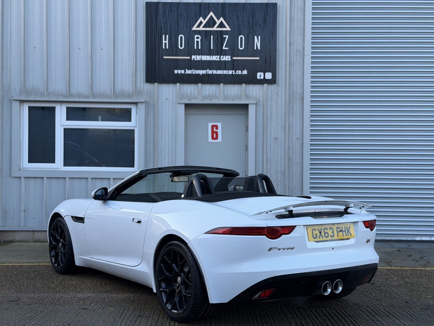Used Jaguar F-Type 2013 for sale - 76945418: Photo 14
