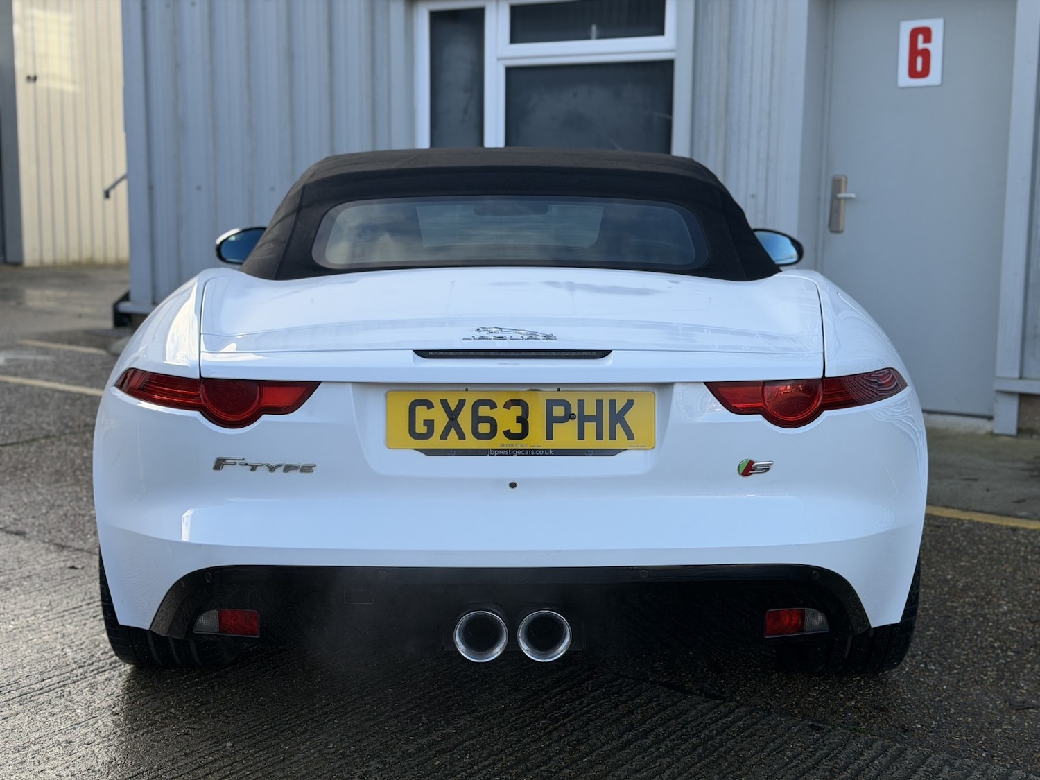 Used Jaguar F-Type 2013 for sale - 76945418: Photo 18