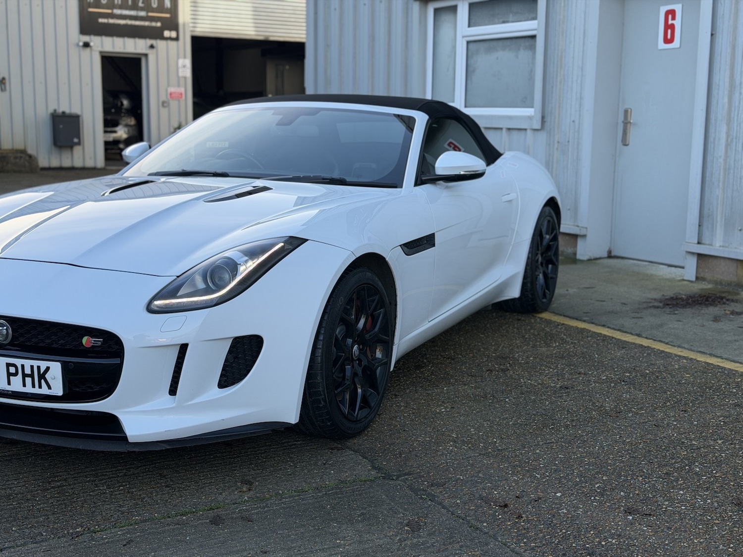 Used Jaguar F-Type 2013 for sale - 76945418: Photo 25
