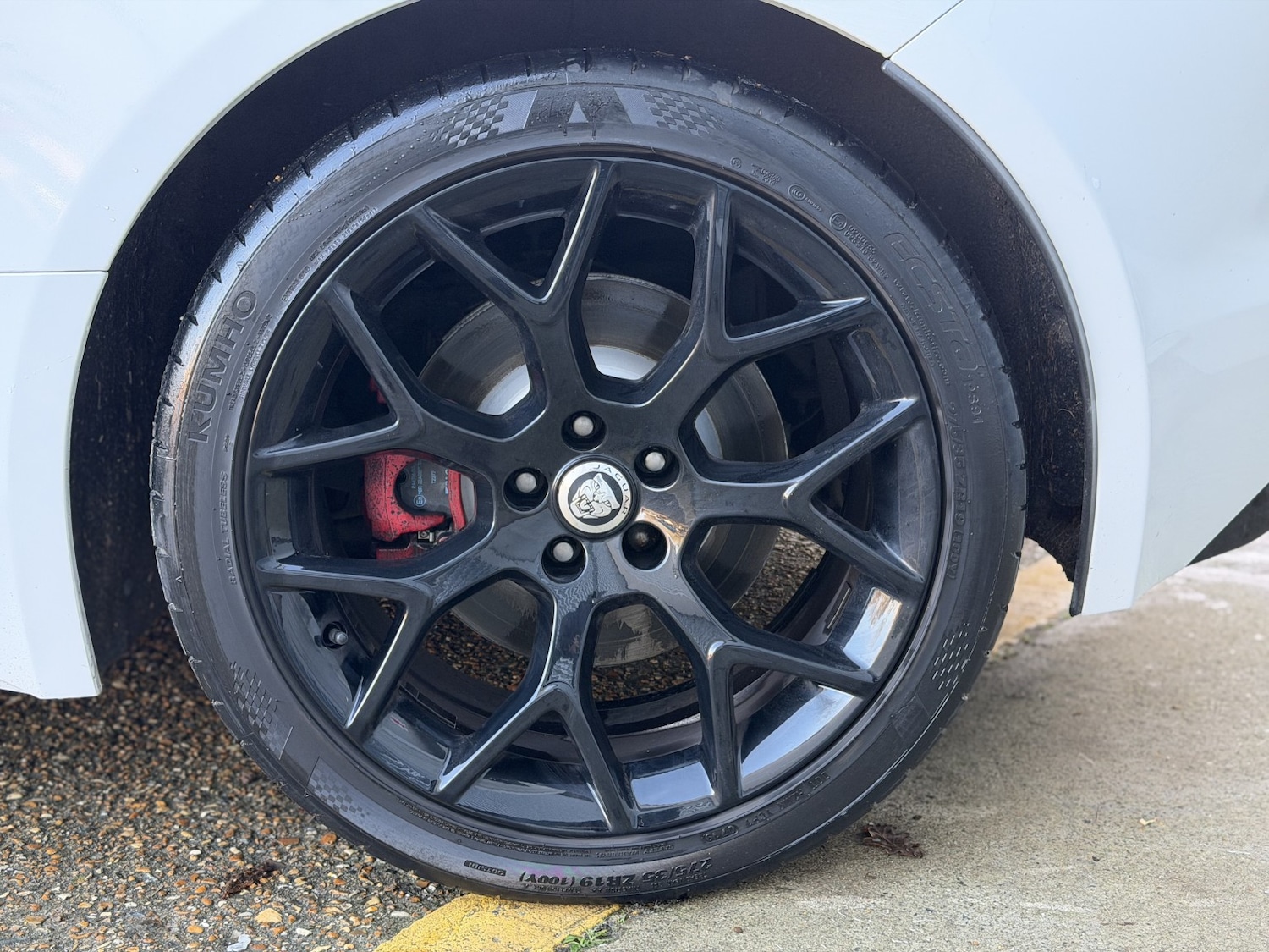 Used Jaguar F-Type 2013 for sale - 76945418: Photo 39