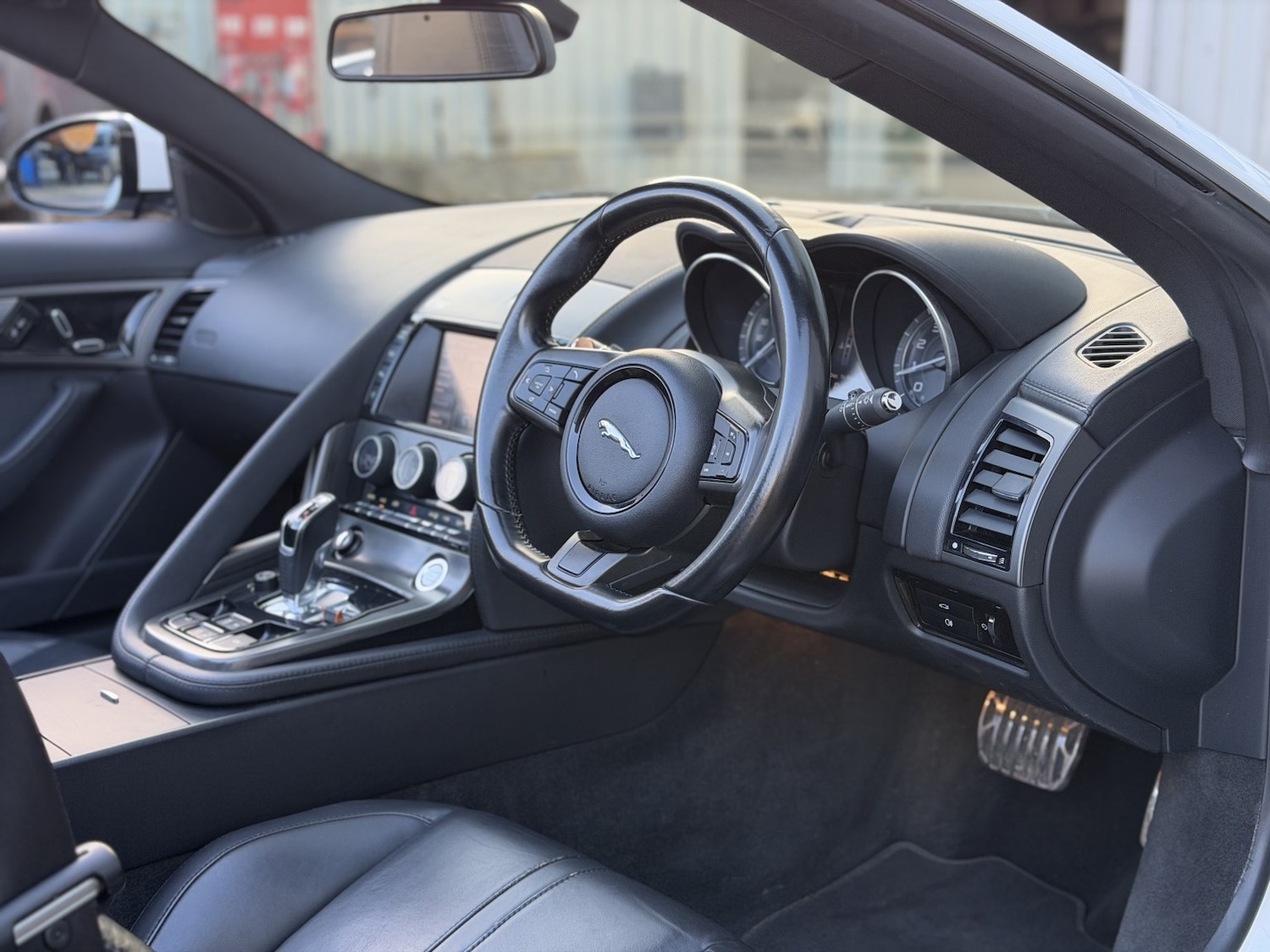 Used Jaguar F-Type 2013 for sale - 76945418: Photo 42