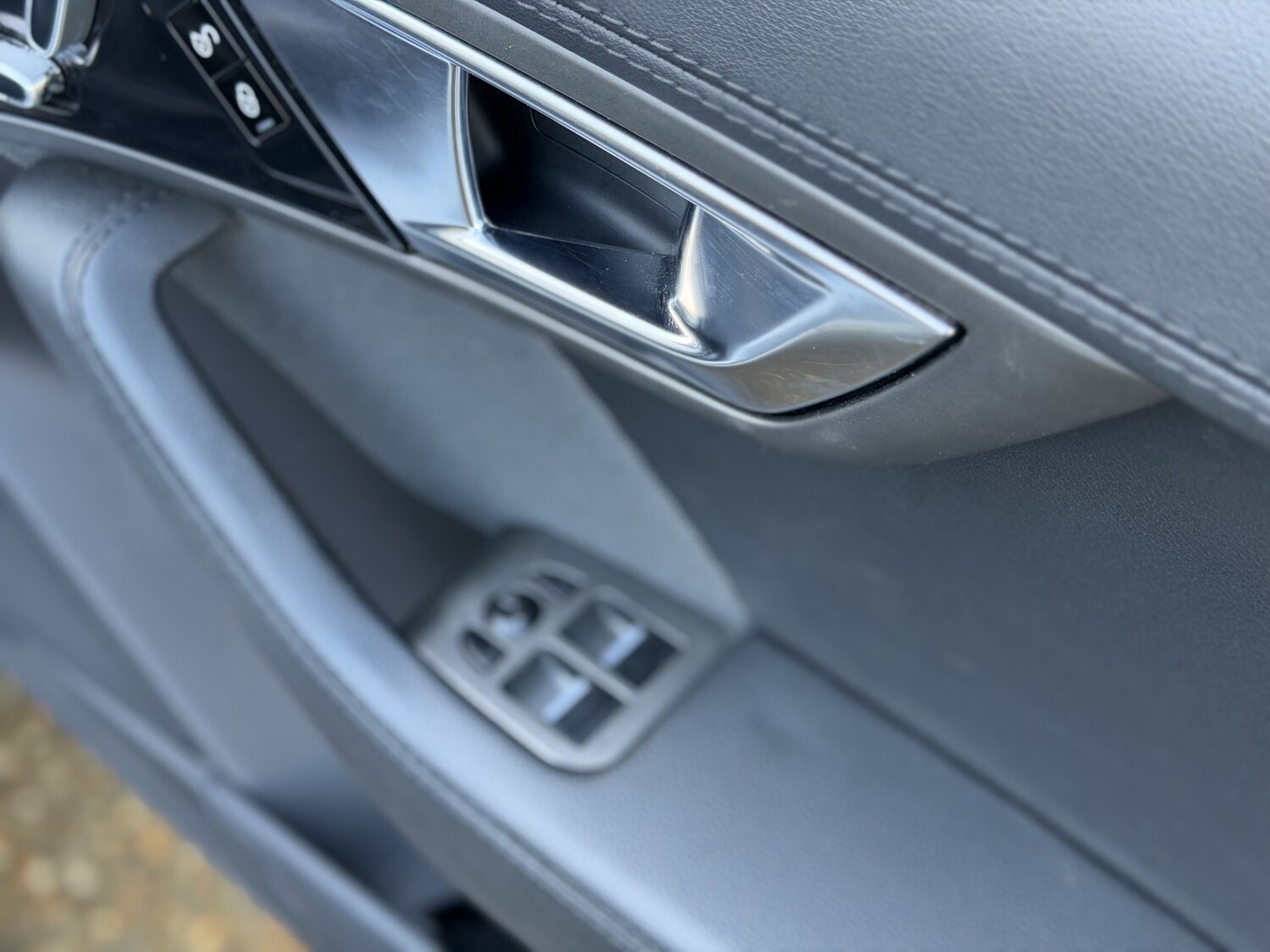 Used Jaguar F-Type 2013 for sale - 76945418: Photo 44