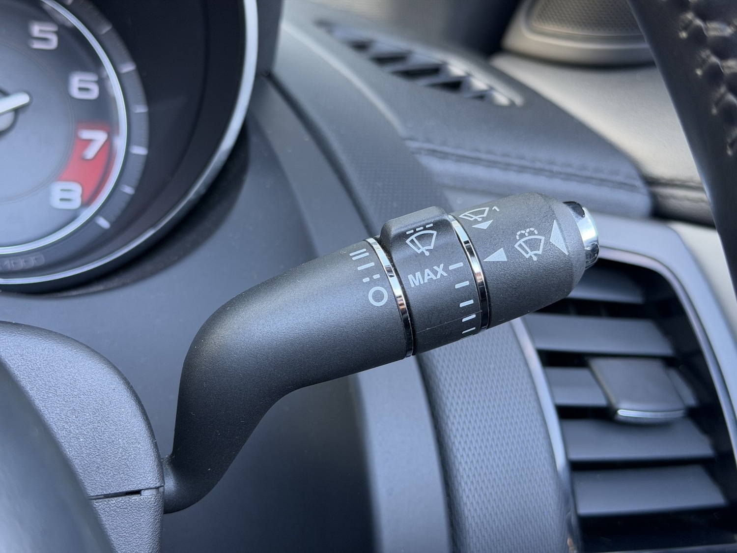 Used Jaguar F-Type 2013 for sale - 76945418: Photo 50