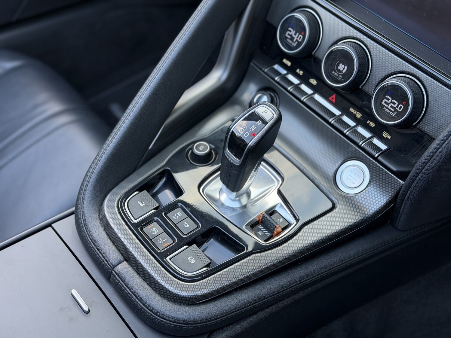 Used Jaguar F-Type 2013 for sale - 76945418: Photo 60