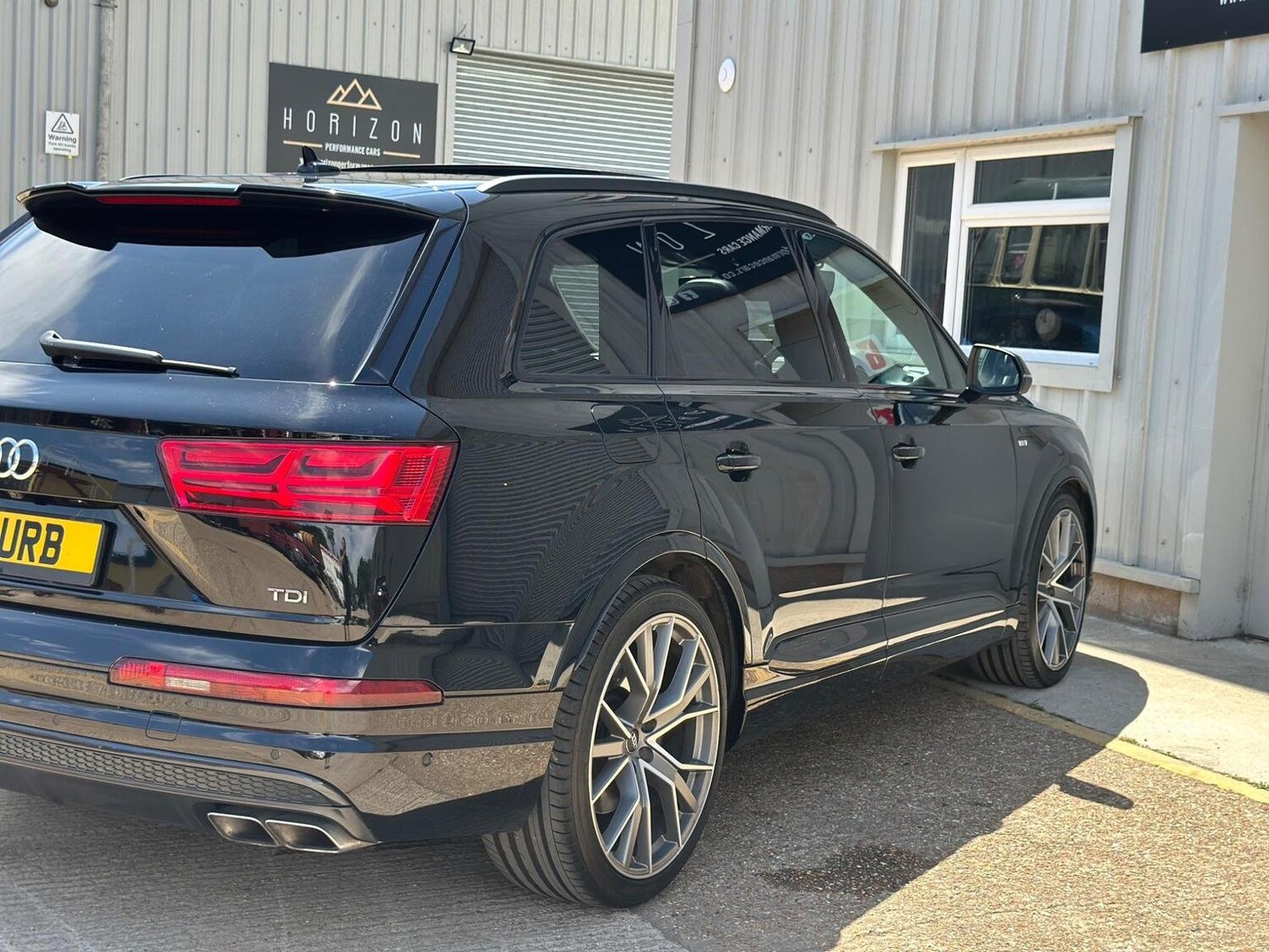 Used Audi Q7 2018 for sale - 76945430: Photo 17