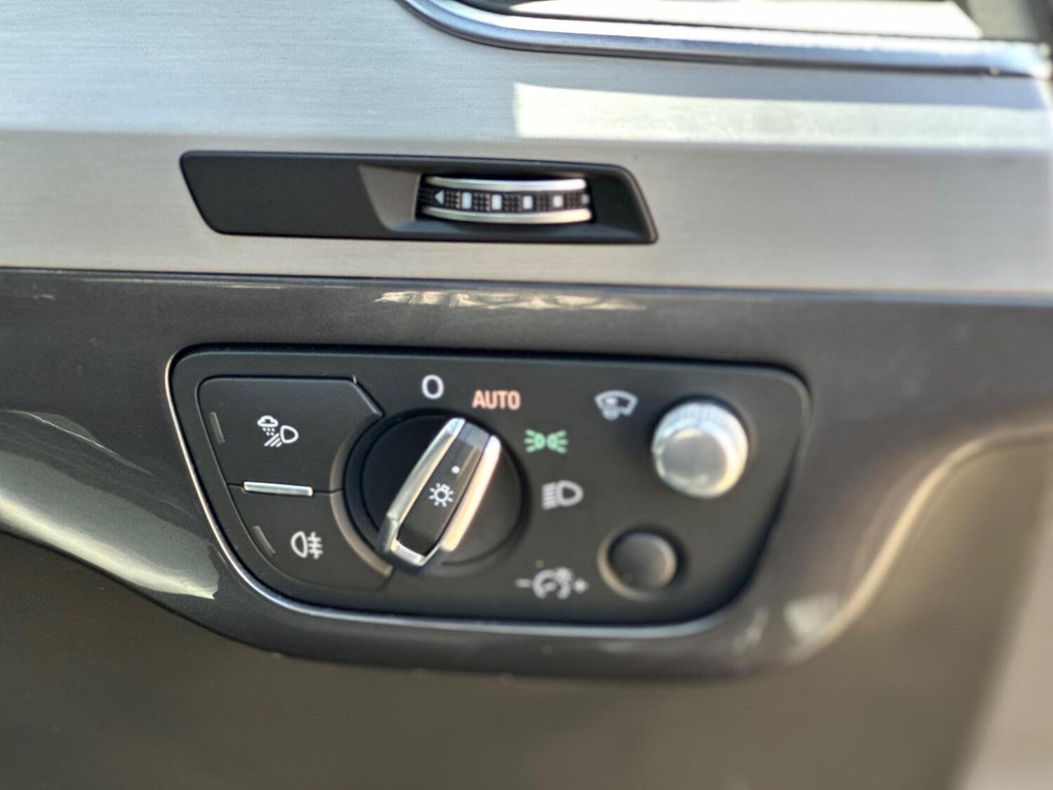 Used Audi Q7 2018 for sale - 76945430: Photo 39