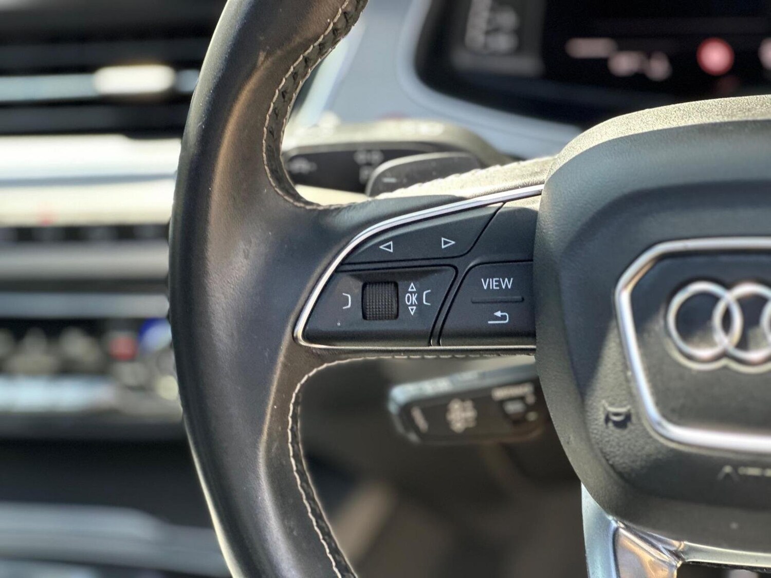 Used Audi Q7 2018 for sale - 76945430: Photo 40