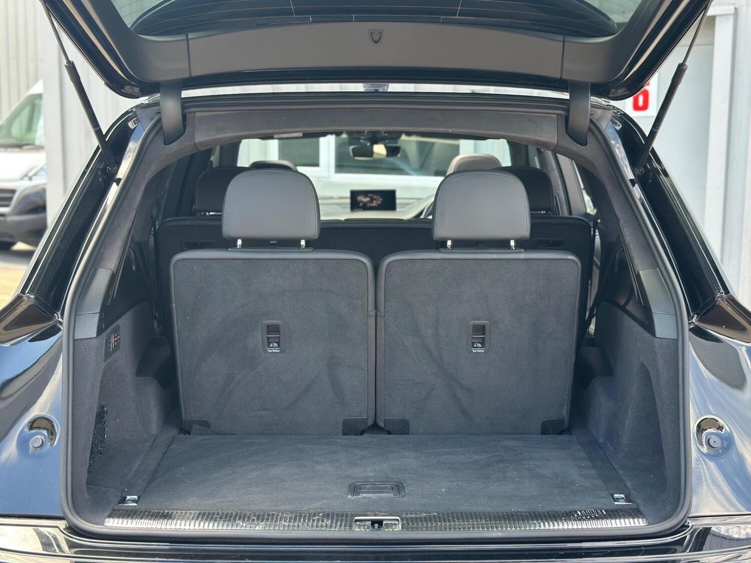 Used Audi Q7 2018 for sale - 76945430: Photo 72