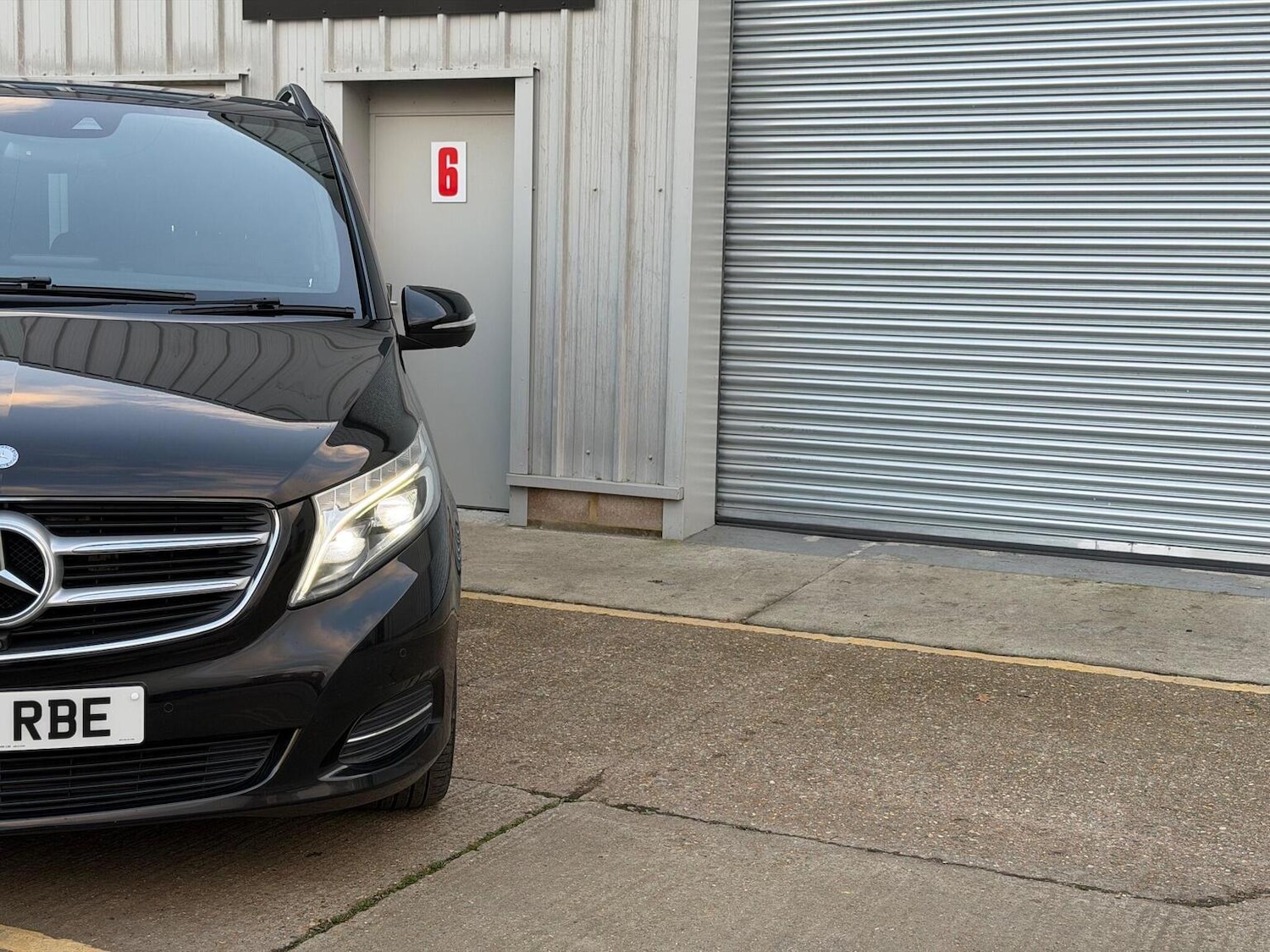 Used Mercedes-Benz V-Class 2016 for sale - 76945423: Photo 23