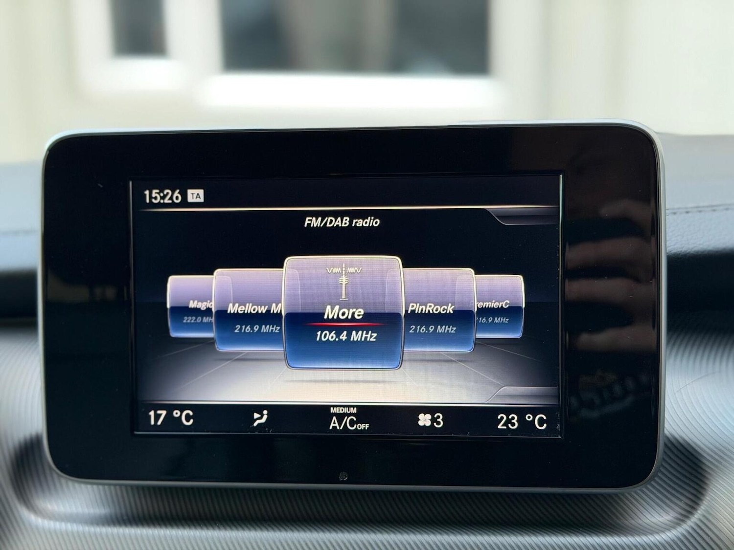 Used Mercedes-Benz V-Class 2016 for sale - 76945423: Photo 45