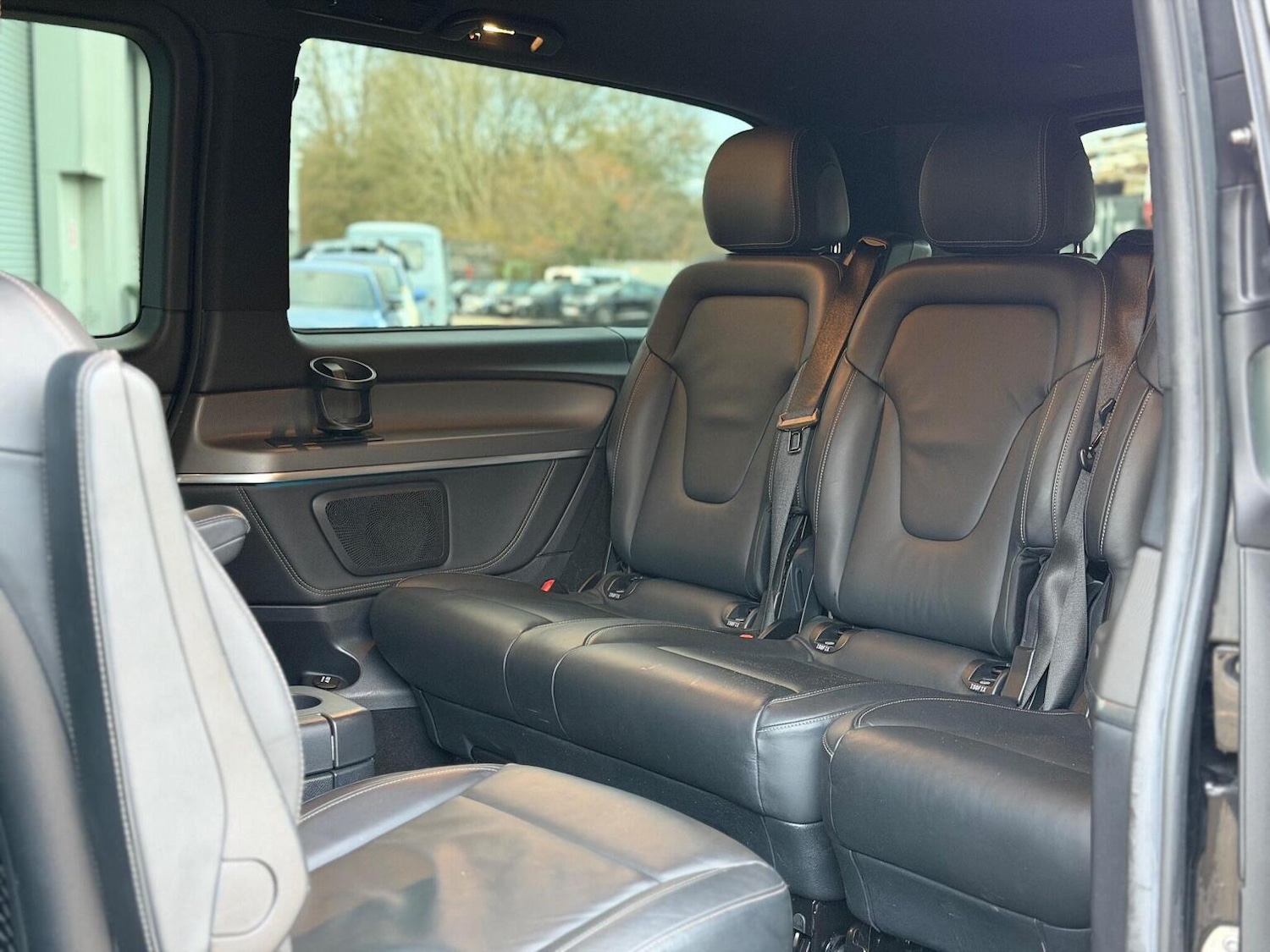 Used Mercedes-Benz V-Class 2016 for sale - 76945423: Photo 59