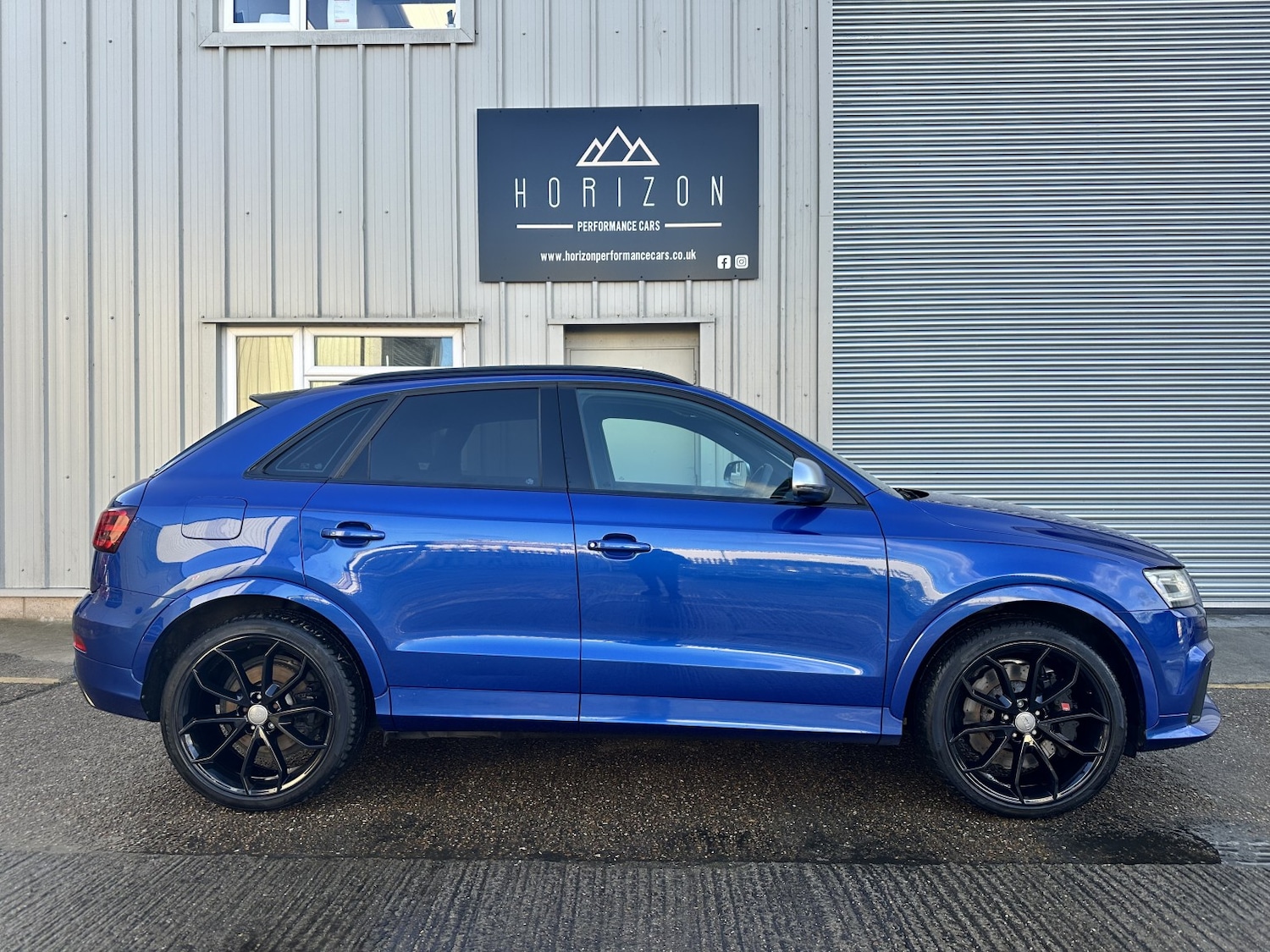 Used Audi RS Q3 2014 for sale - 77681784: Photo 13