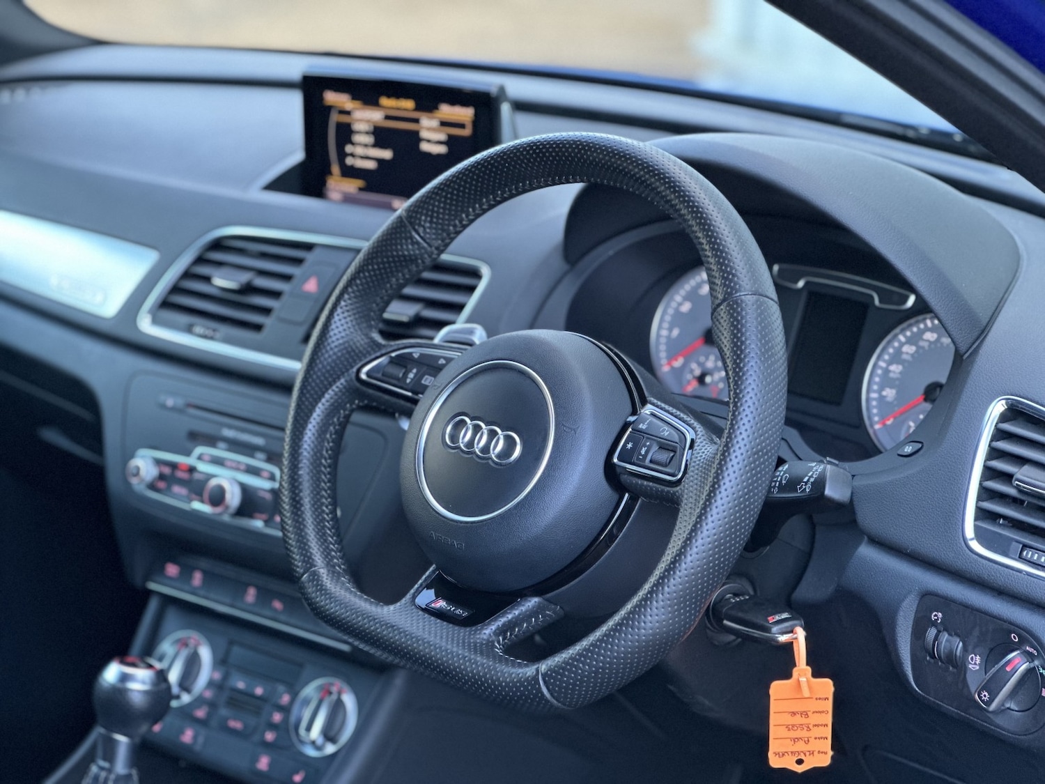 Used Audi RS Q3 2014 for sale - 77681784: Photo 3