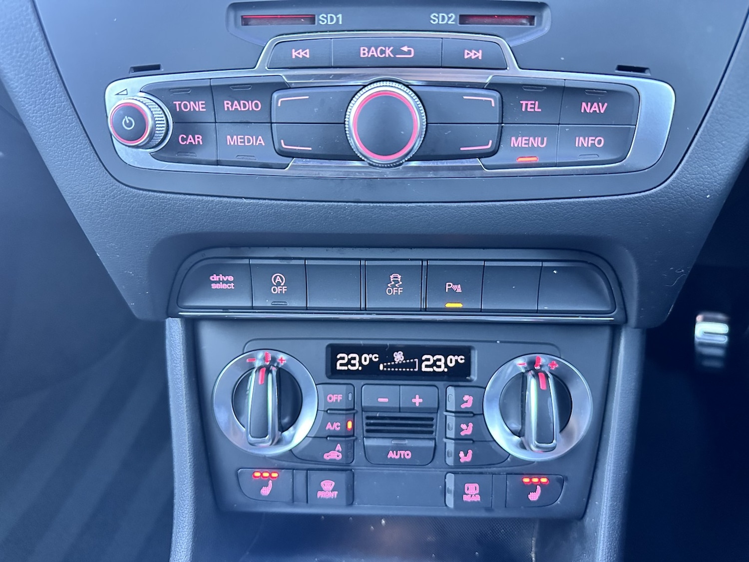 Used Audi RS Q3 2014 for sale - 77681784: Photo 54