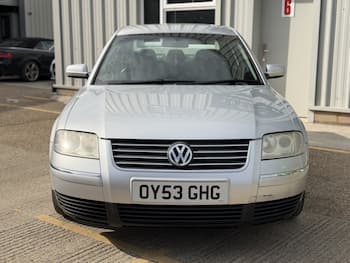 Used Volkswagen Passat 2004 for sale - 79805910: Photo