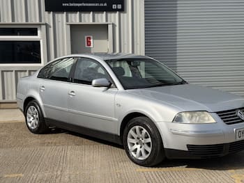 Used Volkswagen Passat 2004 for sale - 79805910: Photo