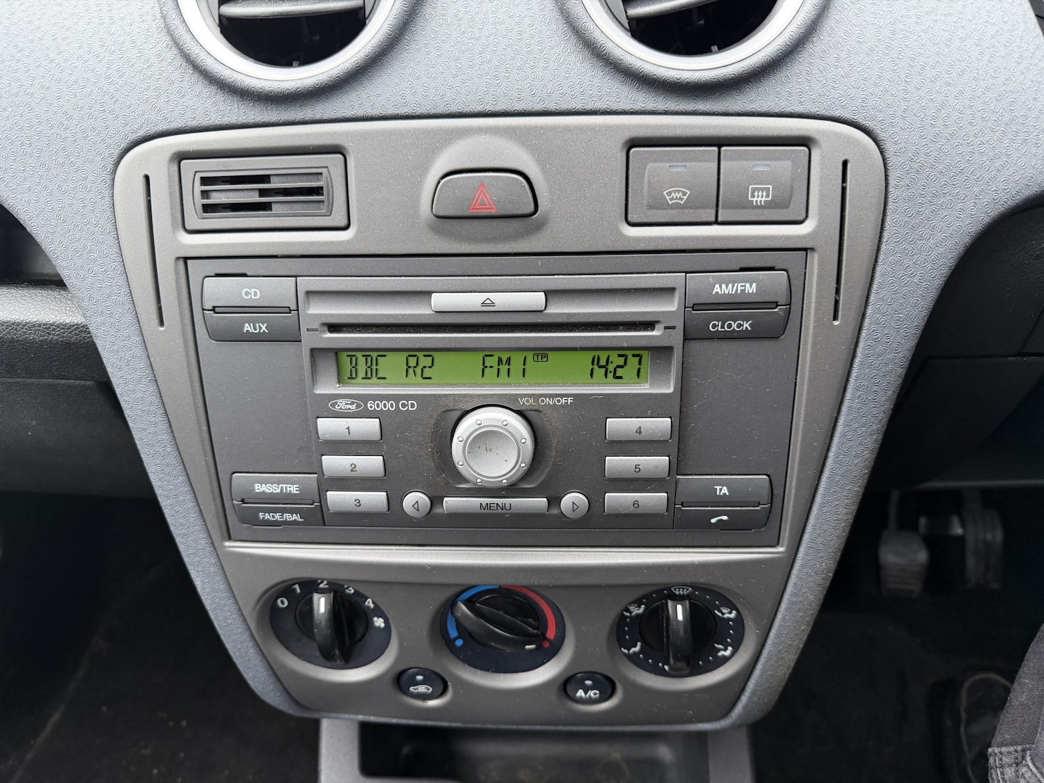 Used Ford Fusion 2009 for sale - 77159281: Photo 32