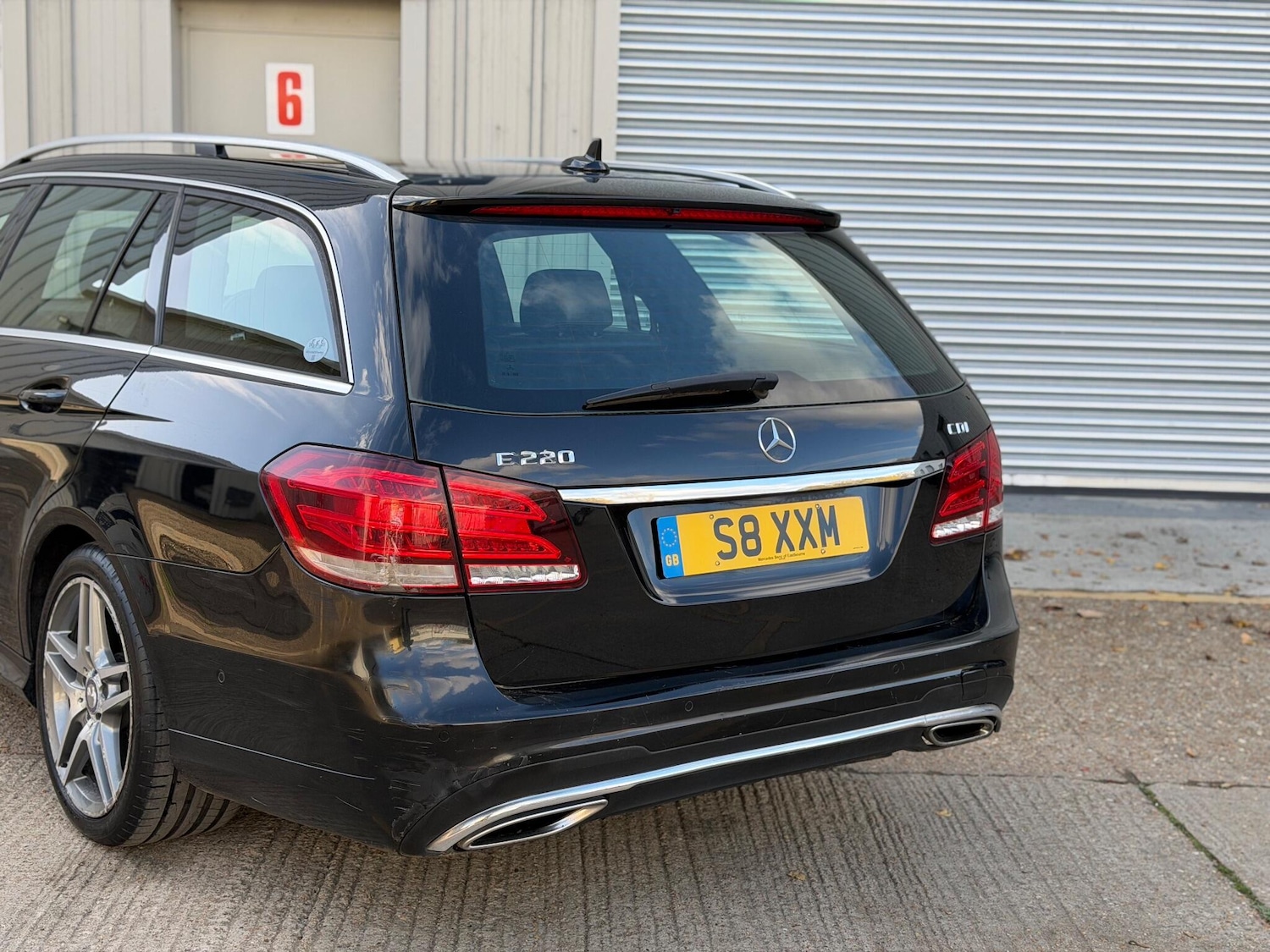 Used Mercedes-Benz E Class 2014 for sale - 76397947: Photo 14