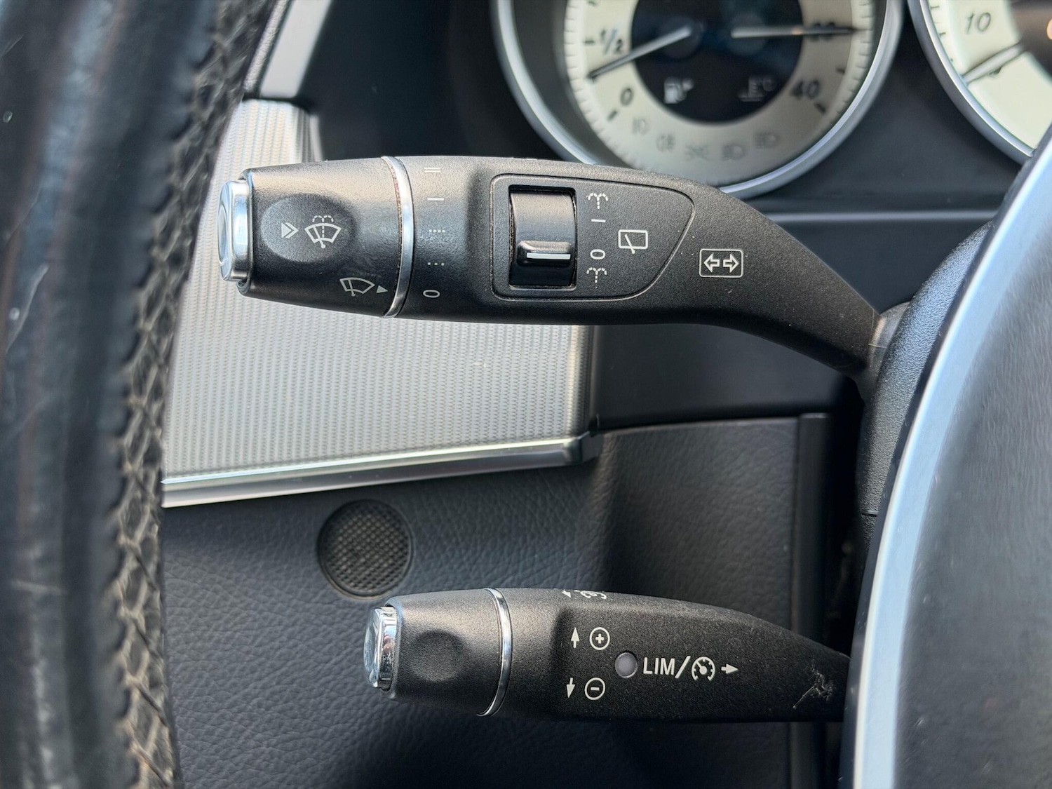 Used Mercedes-Benz E Class 2014 for sale - 76397947: Photo 43