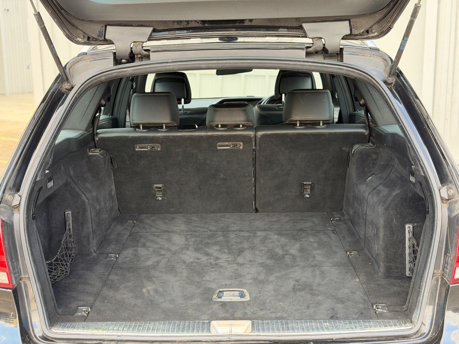 Used Mercedes-Benz E Class 2014 for sale - 76397947: Photo 63