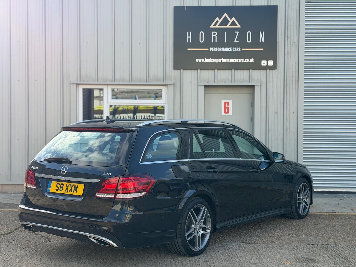 Used Mercedes-Benz E Class 2014 for sale - 76397947: Photo 7