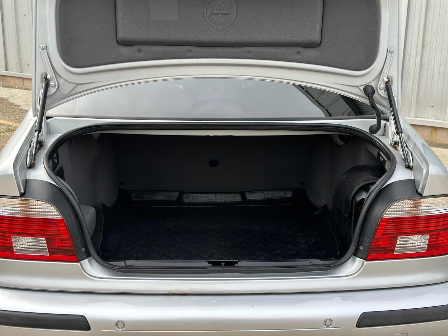 Used BMW M5 2002 for sale - 76945428: Photo 71