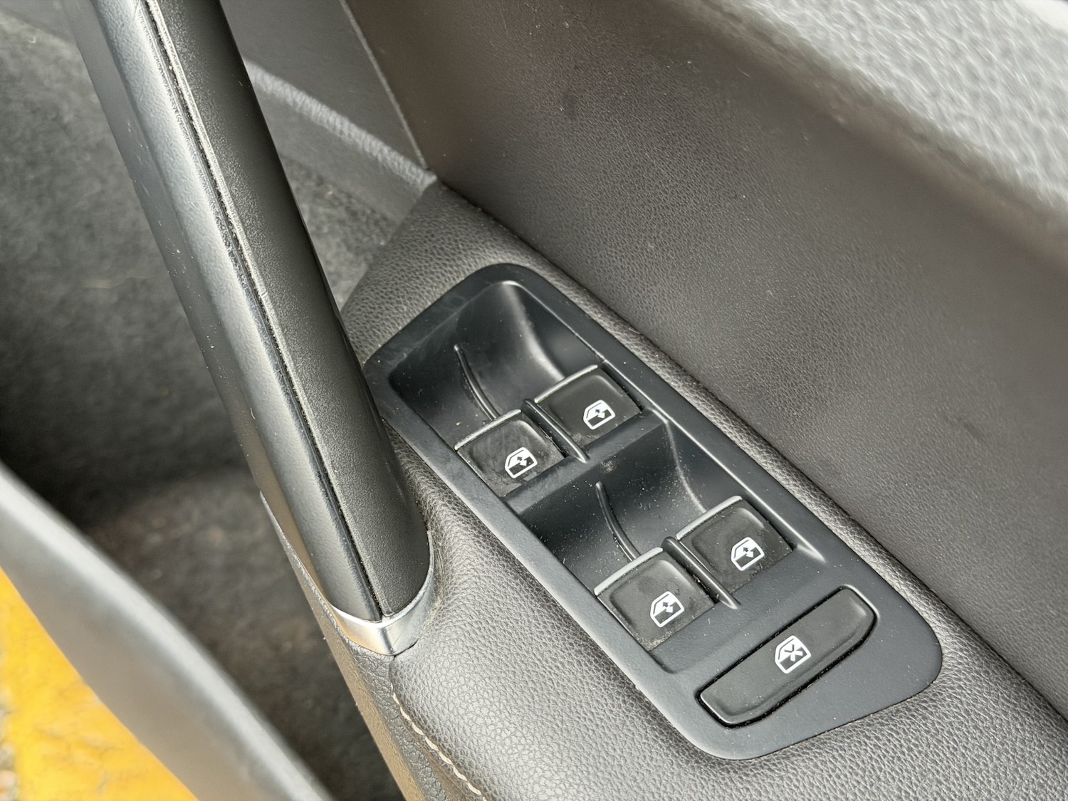 Used Volkswagen Golf 2016 for sale - 77159308: Photo 35