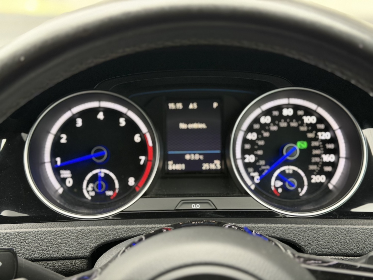 Used Volkswagen Golf 2016 for sale - 77159308: Photo 43