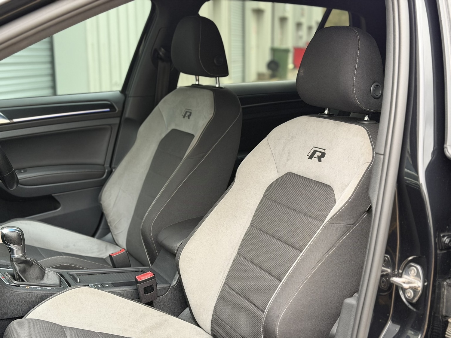 Used Volkswagen Golf 2016 for sale - 77159308: Photo 57