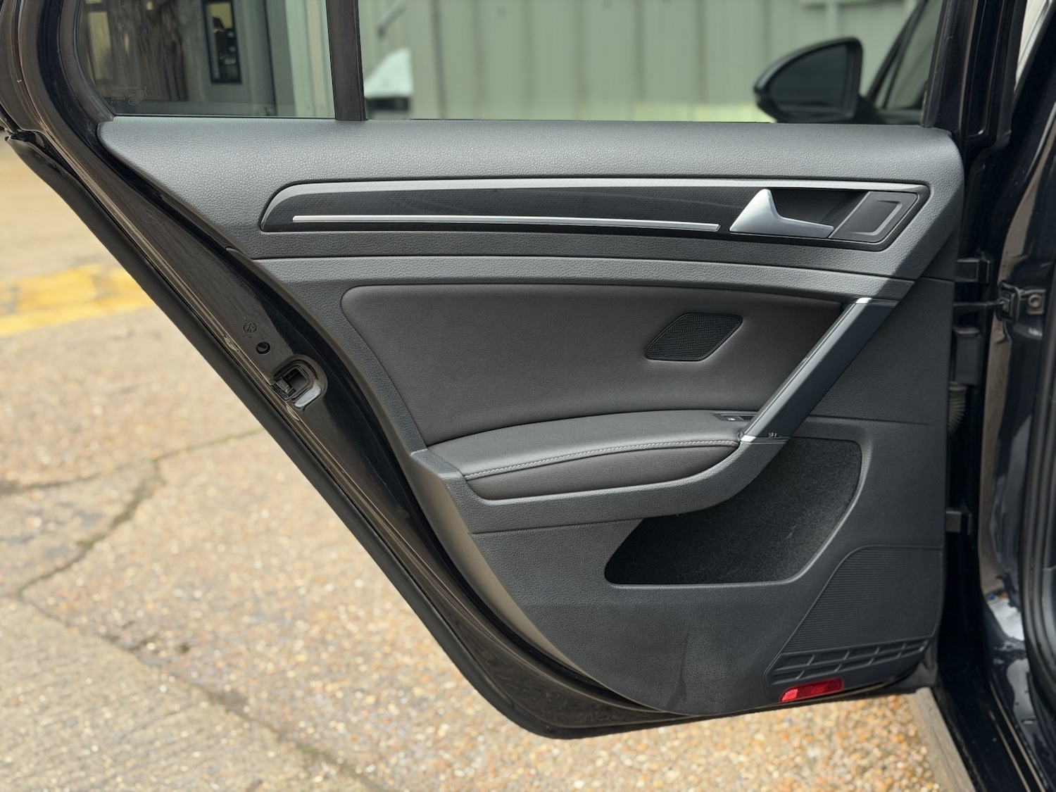 Used Volkswagen Golf 2016 for sale - 77159308: Photo 61