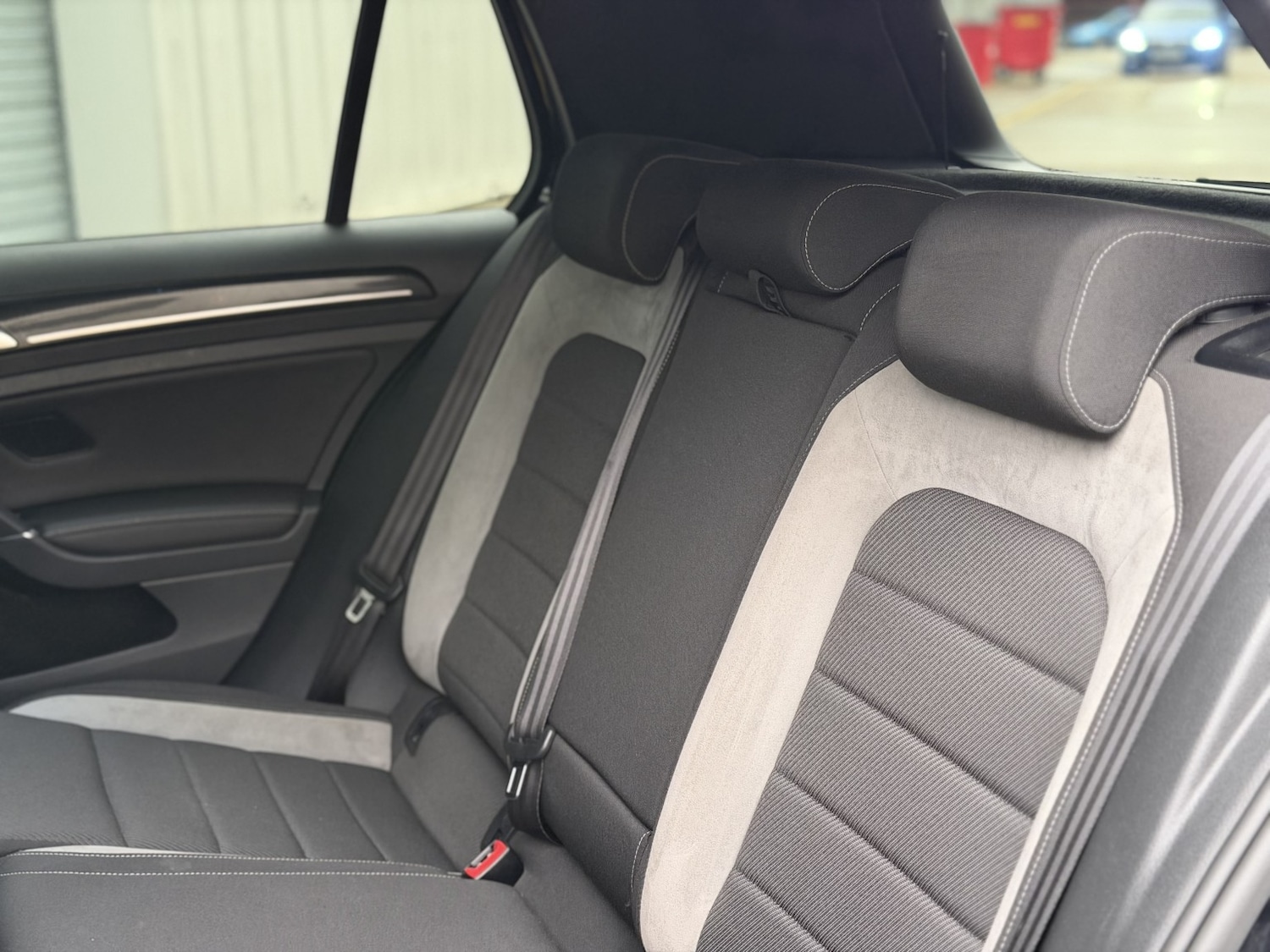 Used Volkswagen Golf 2016 for sale - 77159308: Photo 63