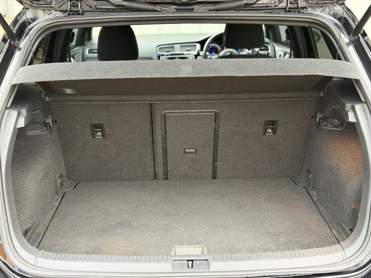 Used Volkswagen Golf 2016 for sale - 77159308: Photo 64