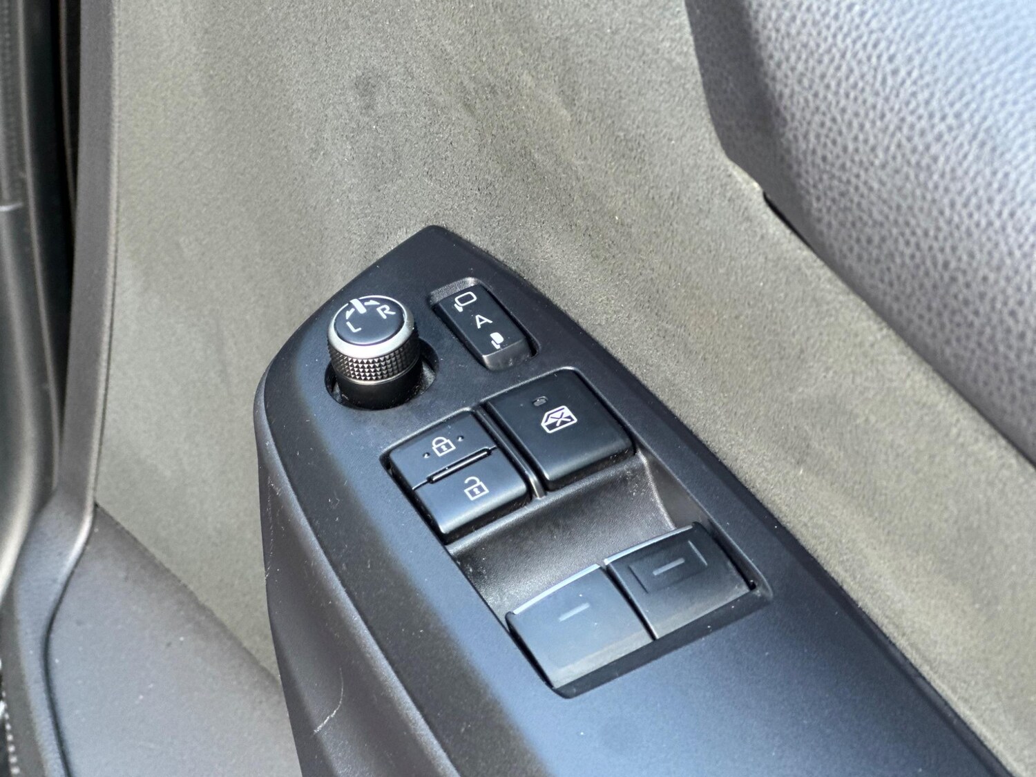Vehicle 32