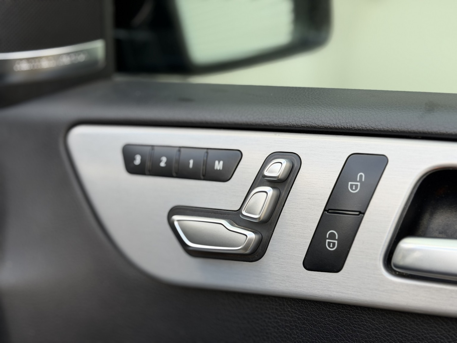 Used Mercedes-Benz GLE 2018 for sale - 77282685: Photo 30