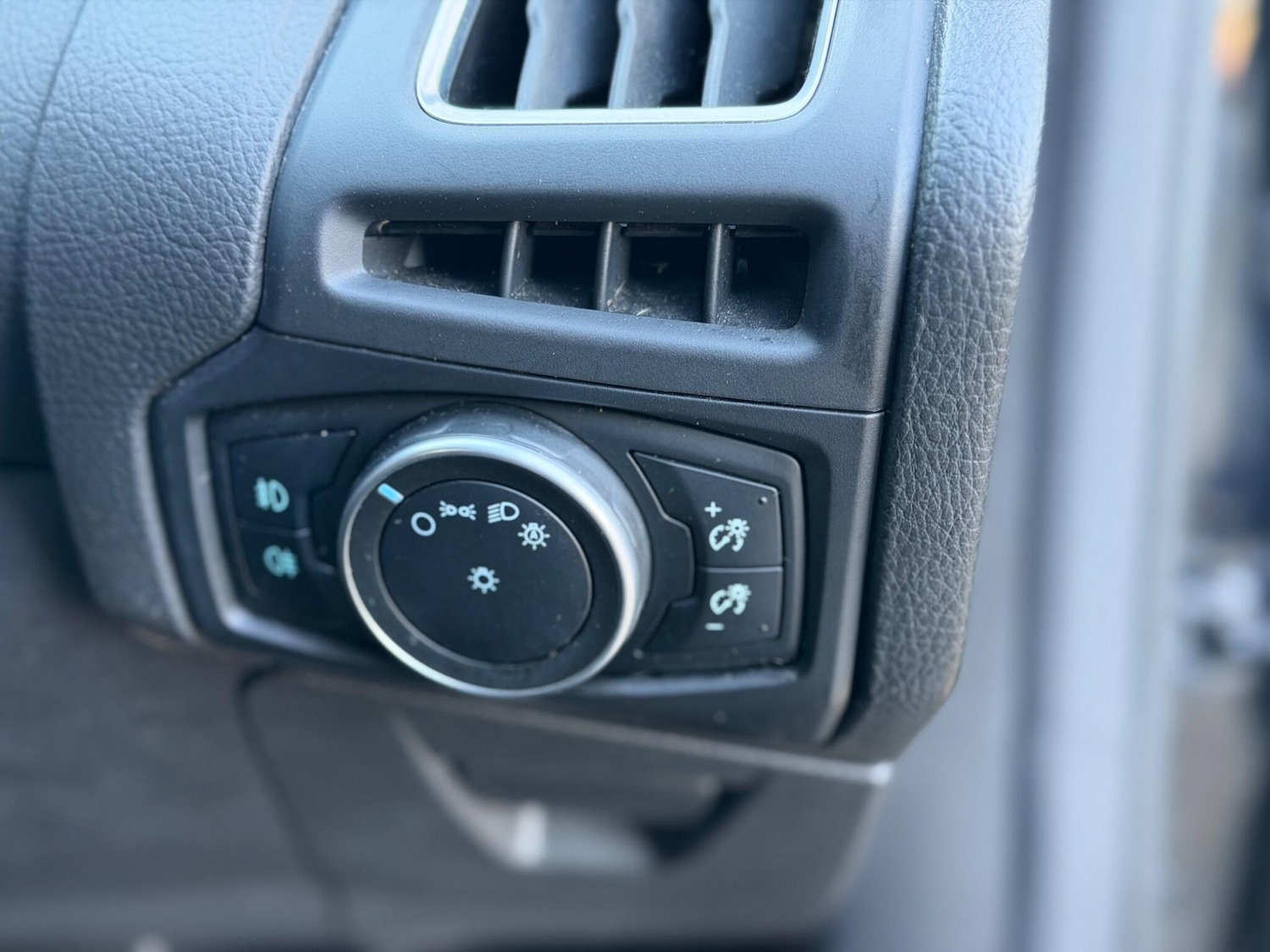 Used Ford Focus 2016 for sale - 76700877: Photo 40