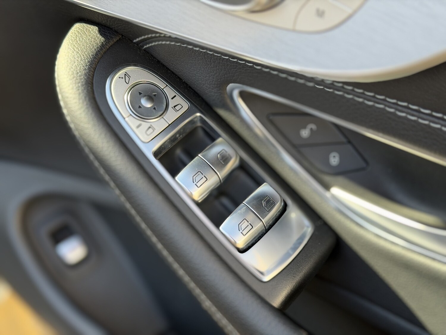 Used Mercedes-Benz C Class 2017 for sale - 78213541: Photo 37