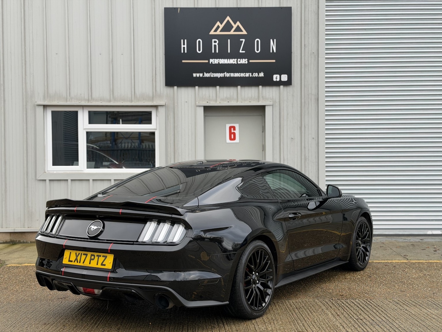 Used Ford Mustang 2017 for sale - 76945421: Photo 10