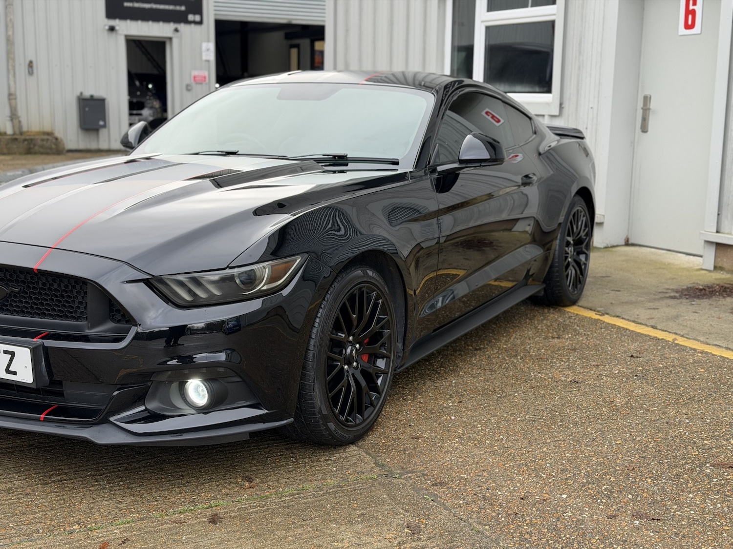 Used Ford Mustang 2017 for sale - 76945421: Photo 14