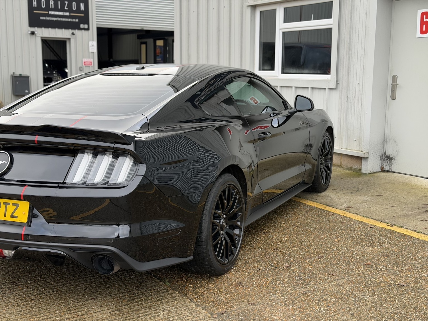 Used Ford Mustang 2017 for sale - 76945421: Photo 16